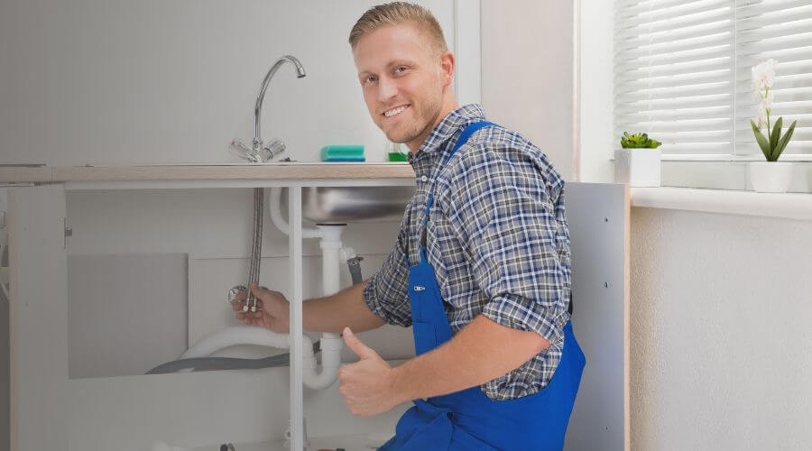Burst Pipe Emergency Service in Liverpool, IL